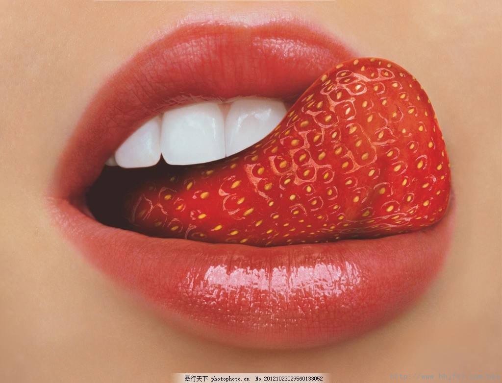舌红如草莓.jpg